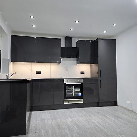 Beautiful Maisonette ลีดส์ ภายนอก รูปภาพ